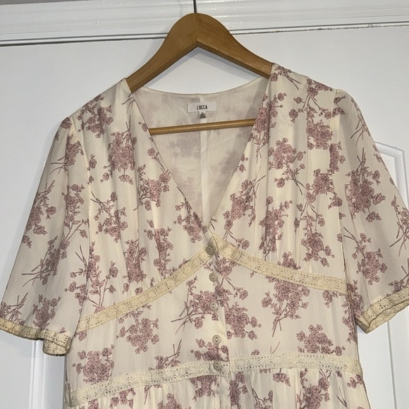 Lucca Vintage Floral Cream & Pink Button Front Maxi Dress Size Medium - Picture 2 of 10